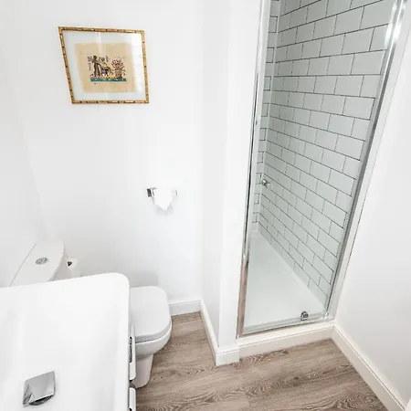 Elegant And Modern 5 Bed House I Pass The Keys Vila York Exterior foto